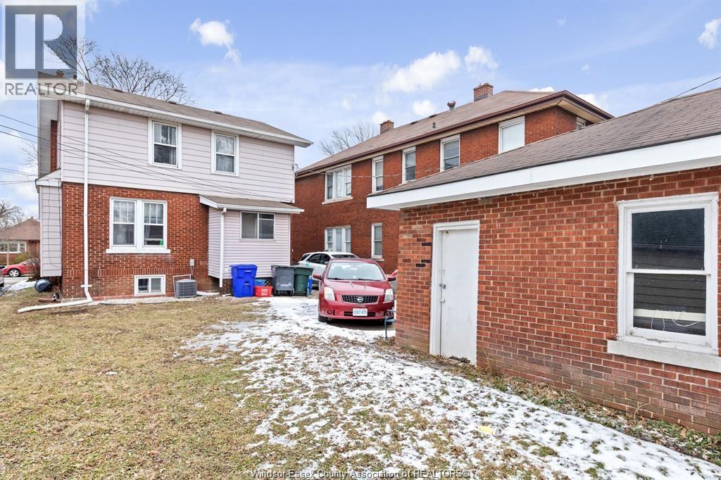 Photo 15 of 381 Partington, Windsor ON