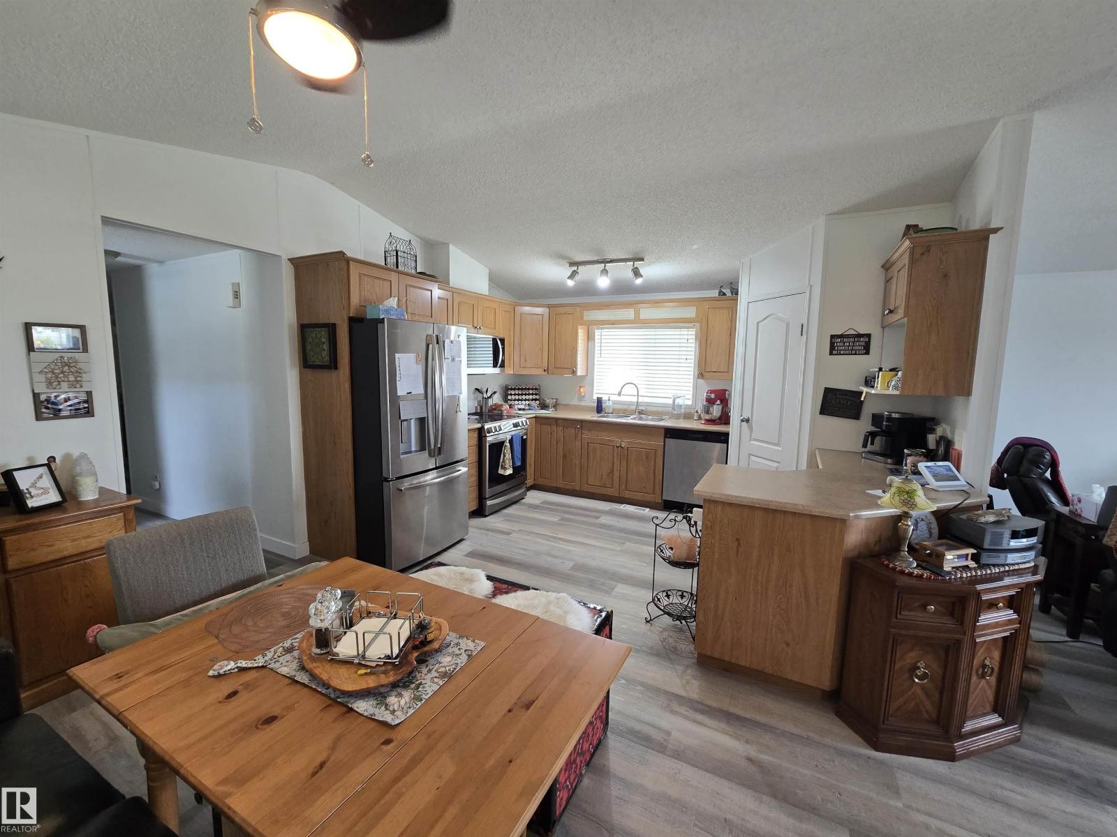 Photo 13 of 1123 Aspen Dr W, Leduc AB