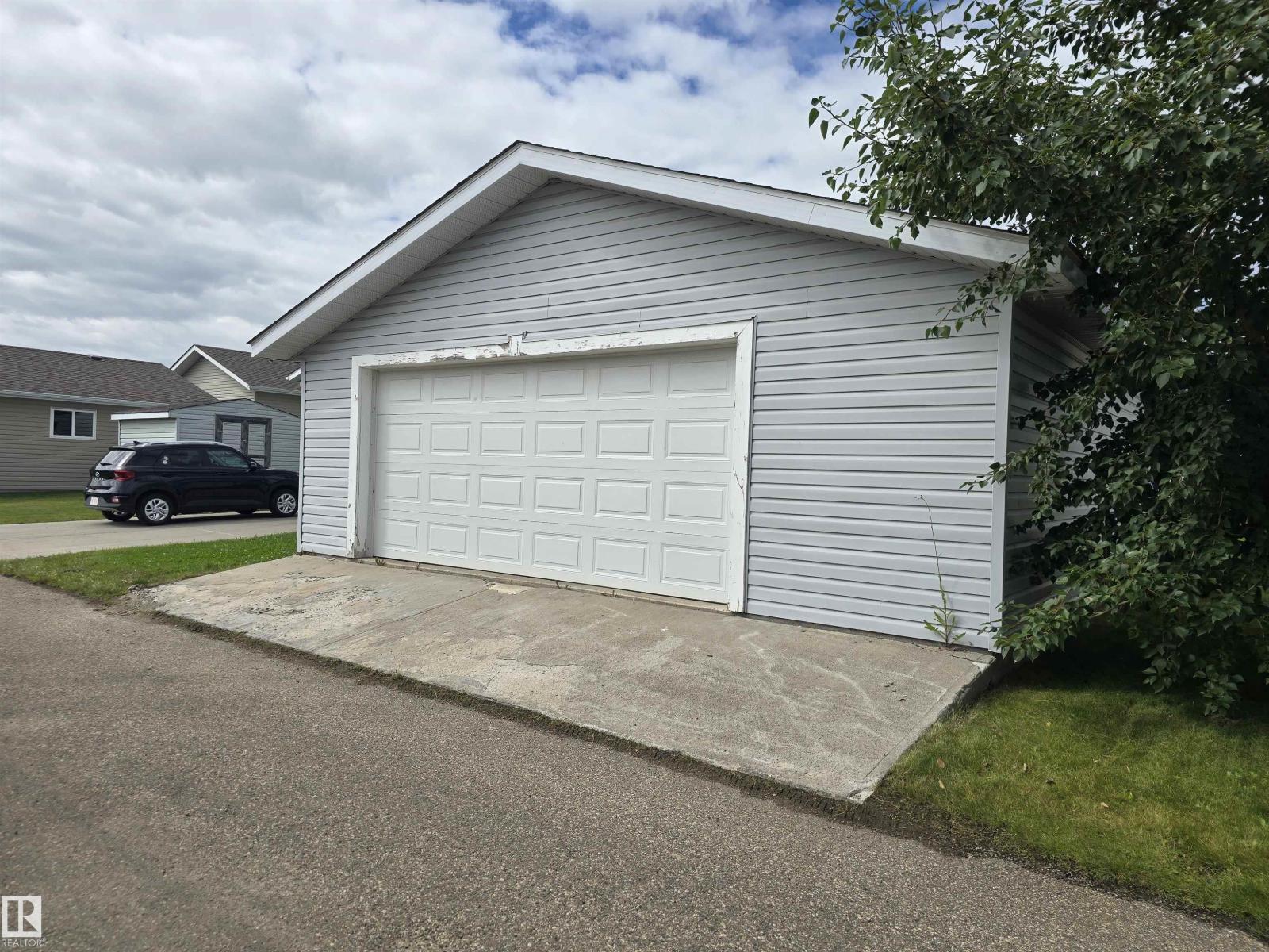 Photo 11 of 1123 Aspen Dr W, Leduc AB