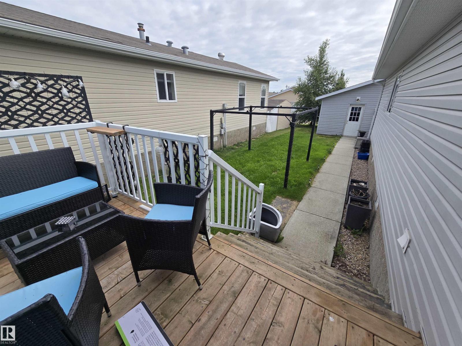 Photo 4 of 1123 Aspen Dr W, Leduc AB