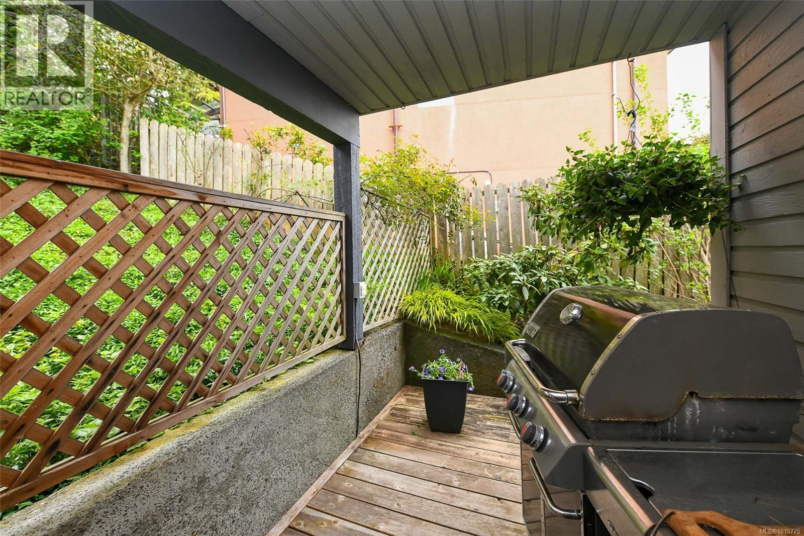 Photo 14 of 1166 Yates Rd, Comox BC