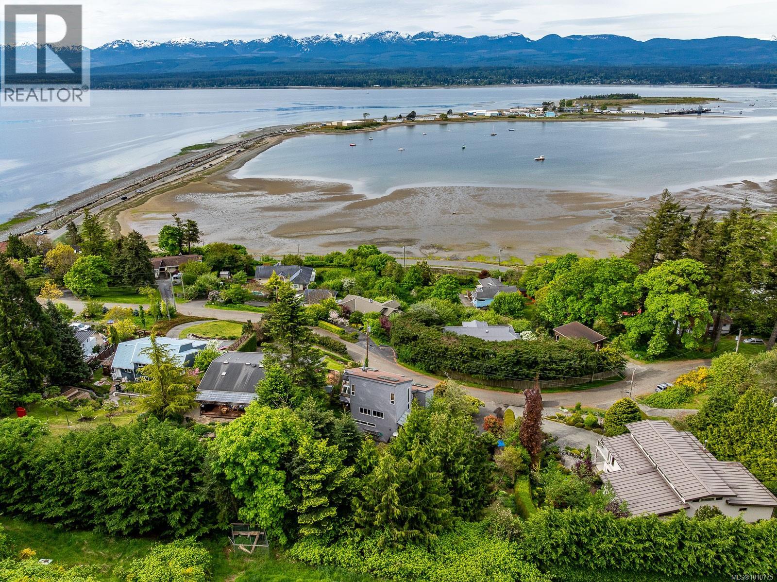 Photo 44 of 1166 Yates Rd, Comox BC