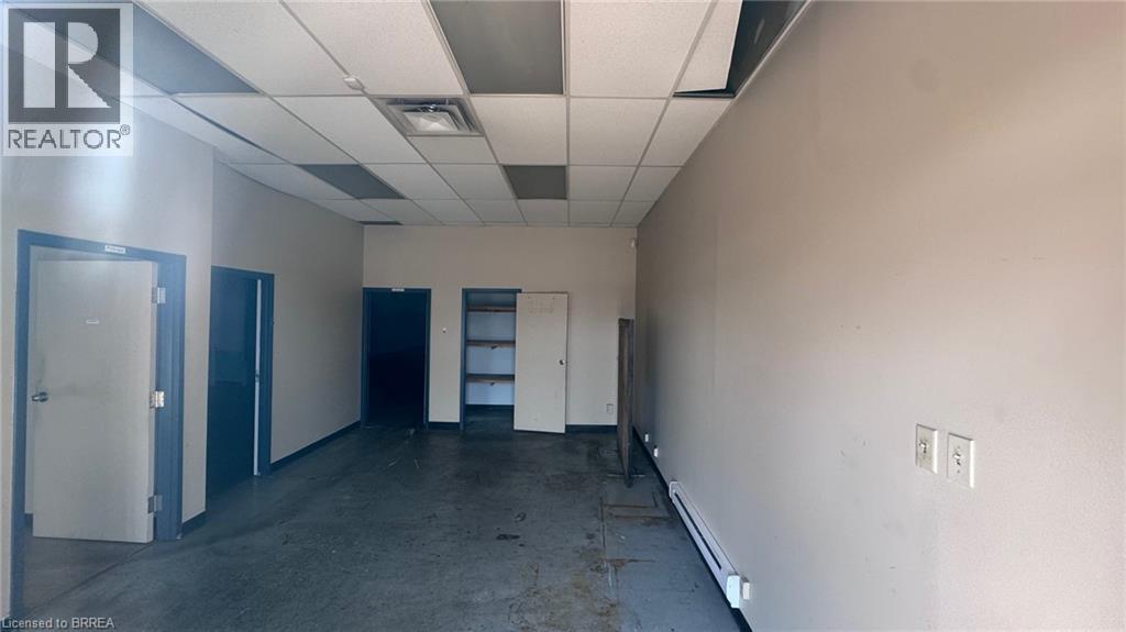 Photo 3 of 67 Copernicus Boulevard Unit 3, Brantford ON