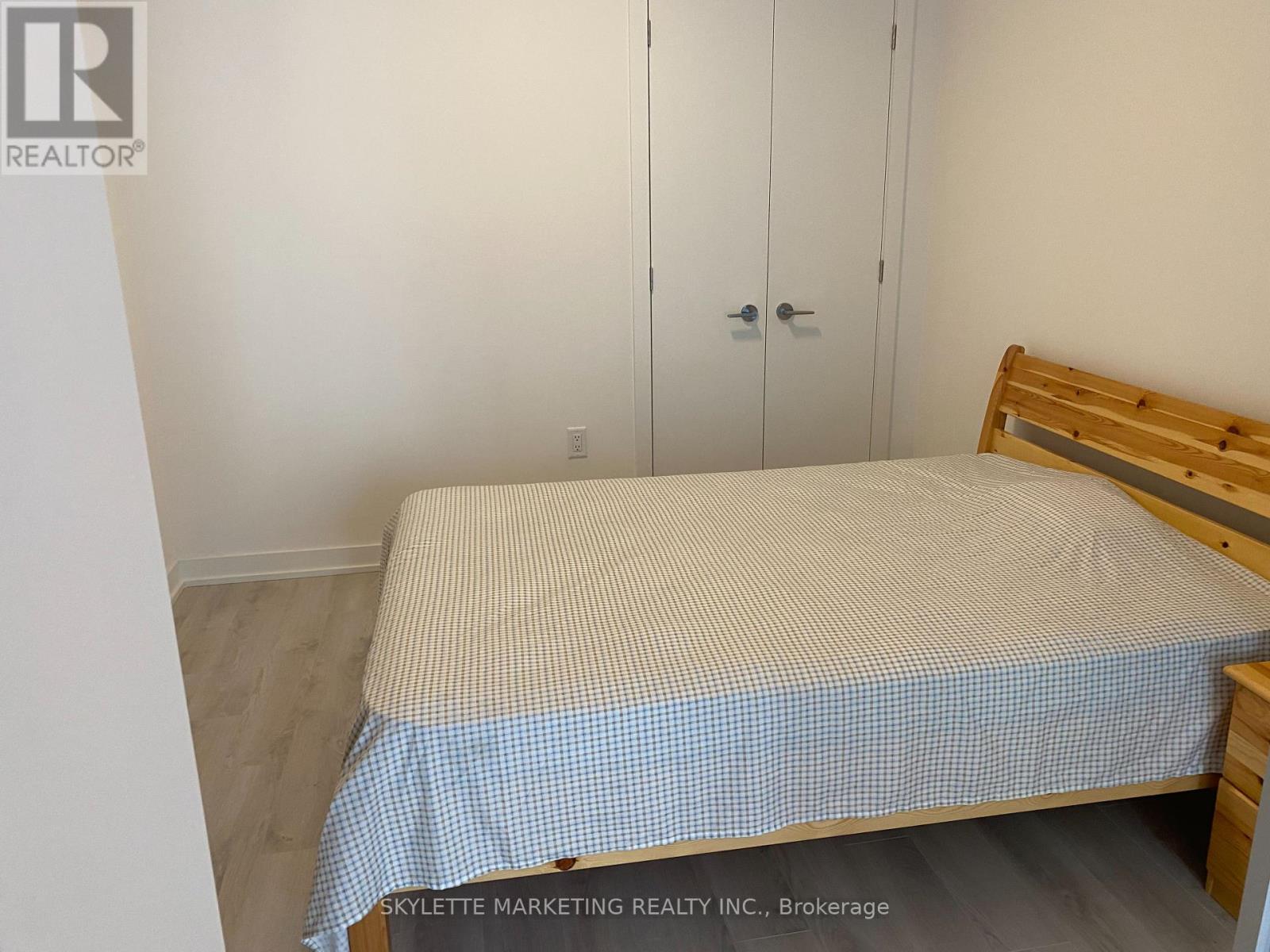 Photo 6 of 2505 357 King Street W, Toronto ON