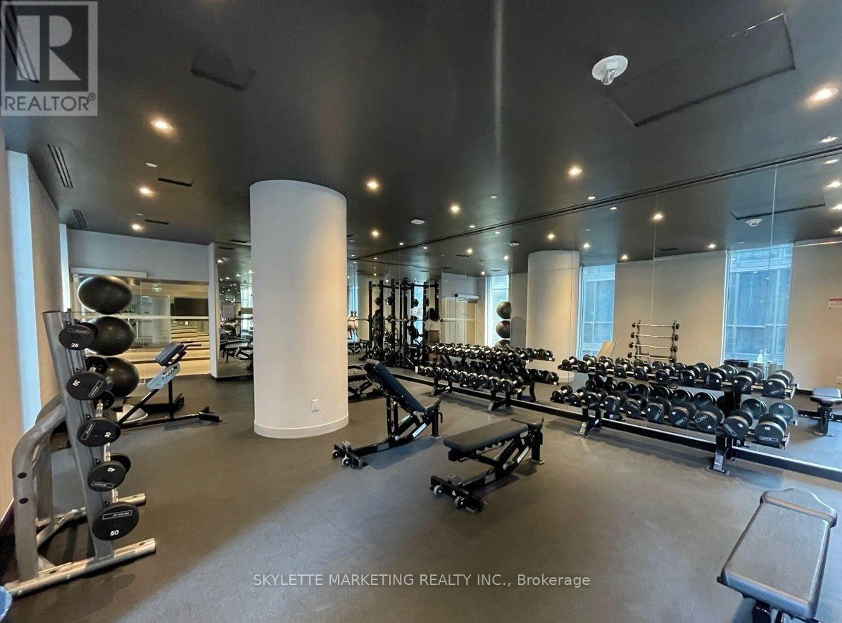 Photo 4 of 2505 357 King Street W, Toronto ON