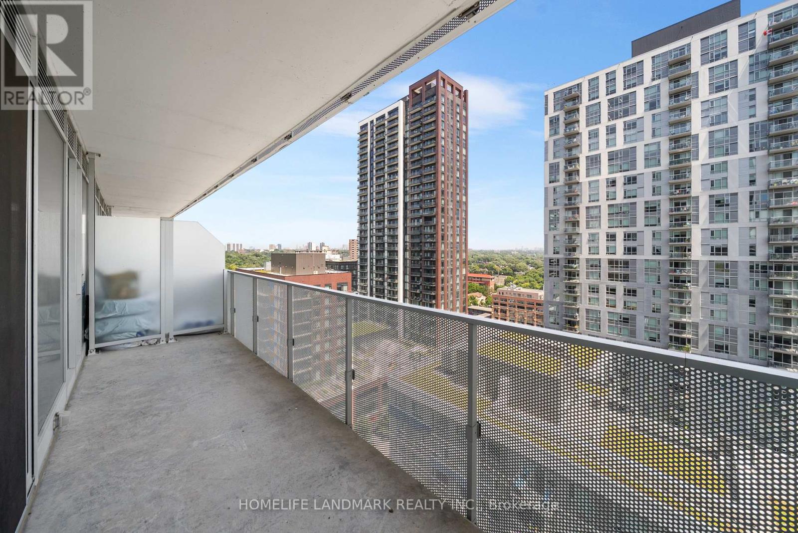 Photo 2 of 1507 20 Tubman Avenue, Toronto ON