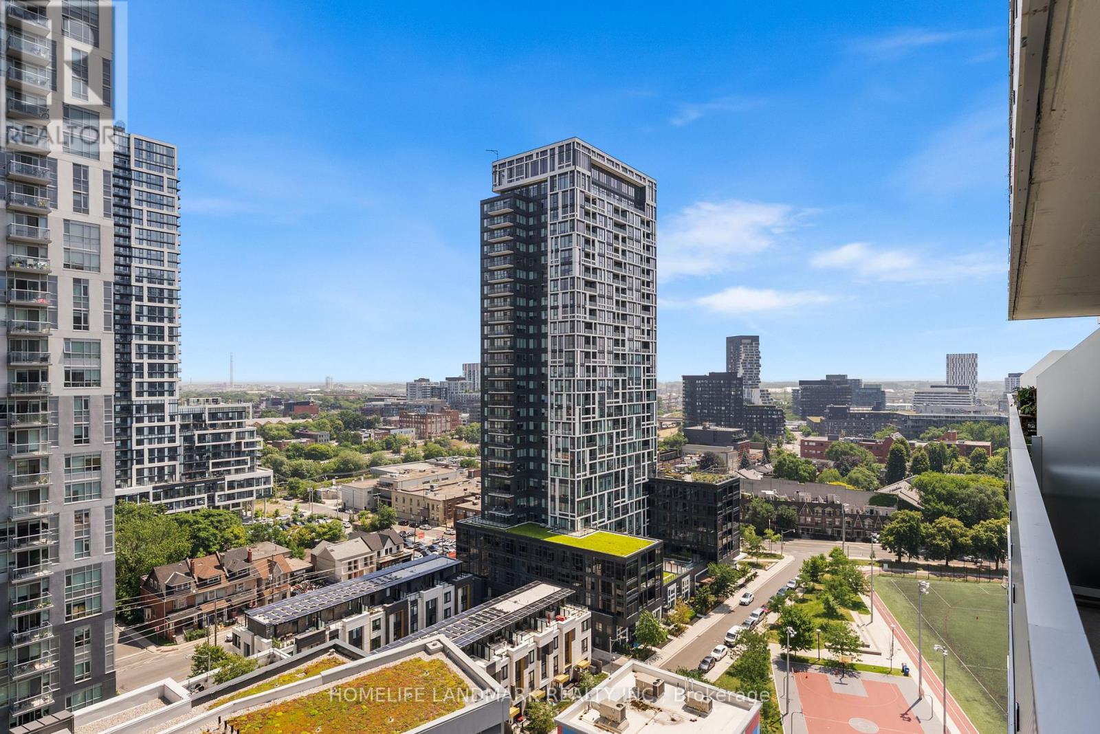 Photo 3 of 1507 20 Tubman Avenue, Toronto ON