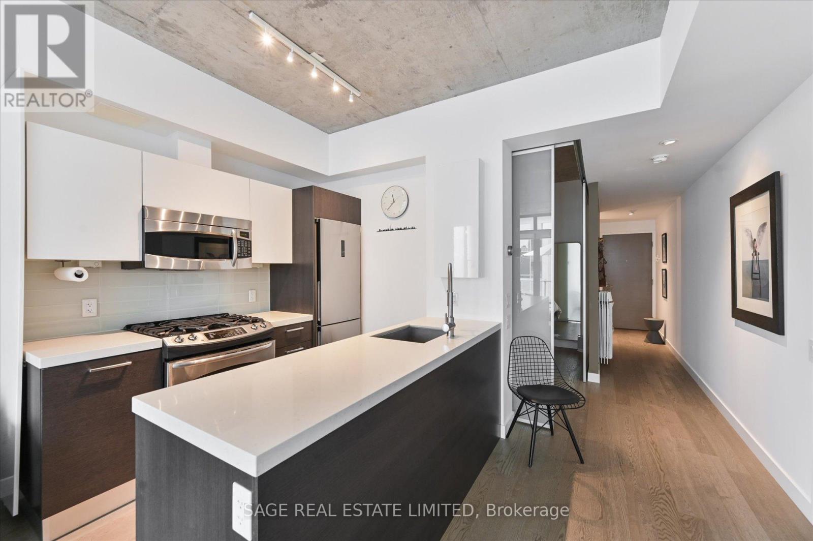 Photo 3 of 511 25 Stafford Street, Toronto ON