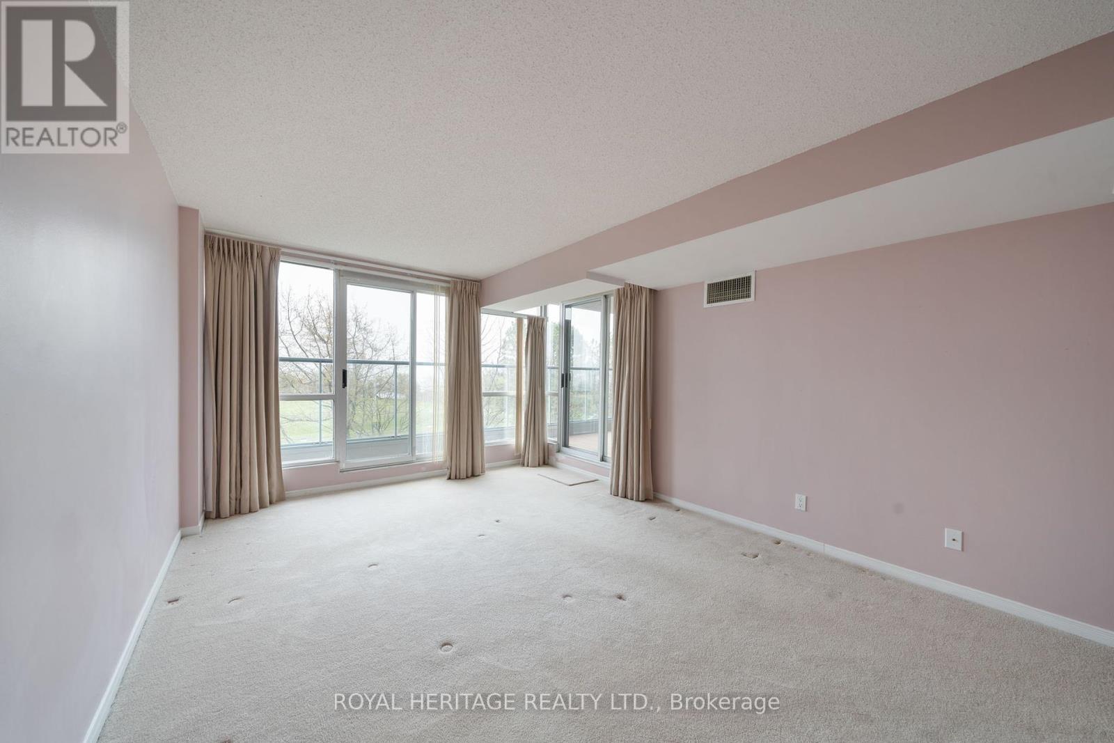 Photo 28 of 306 45 Cumberland Lane, Ajax ON