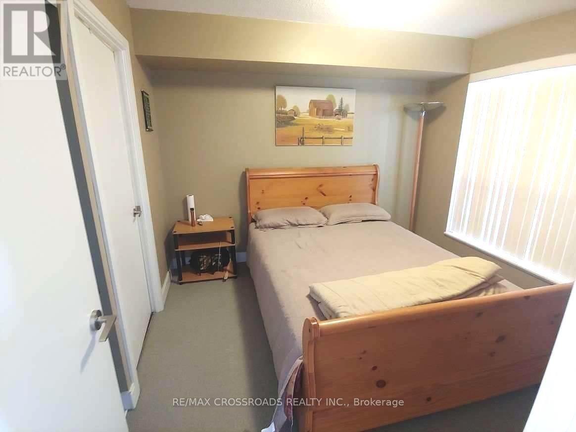 Photo 4 of 1001 125 Village Green Square, Toronto ON