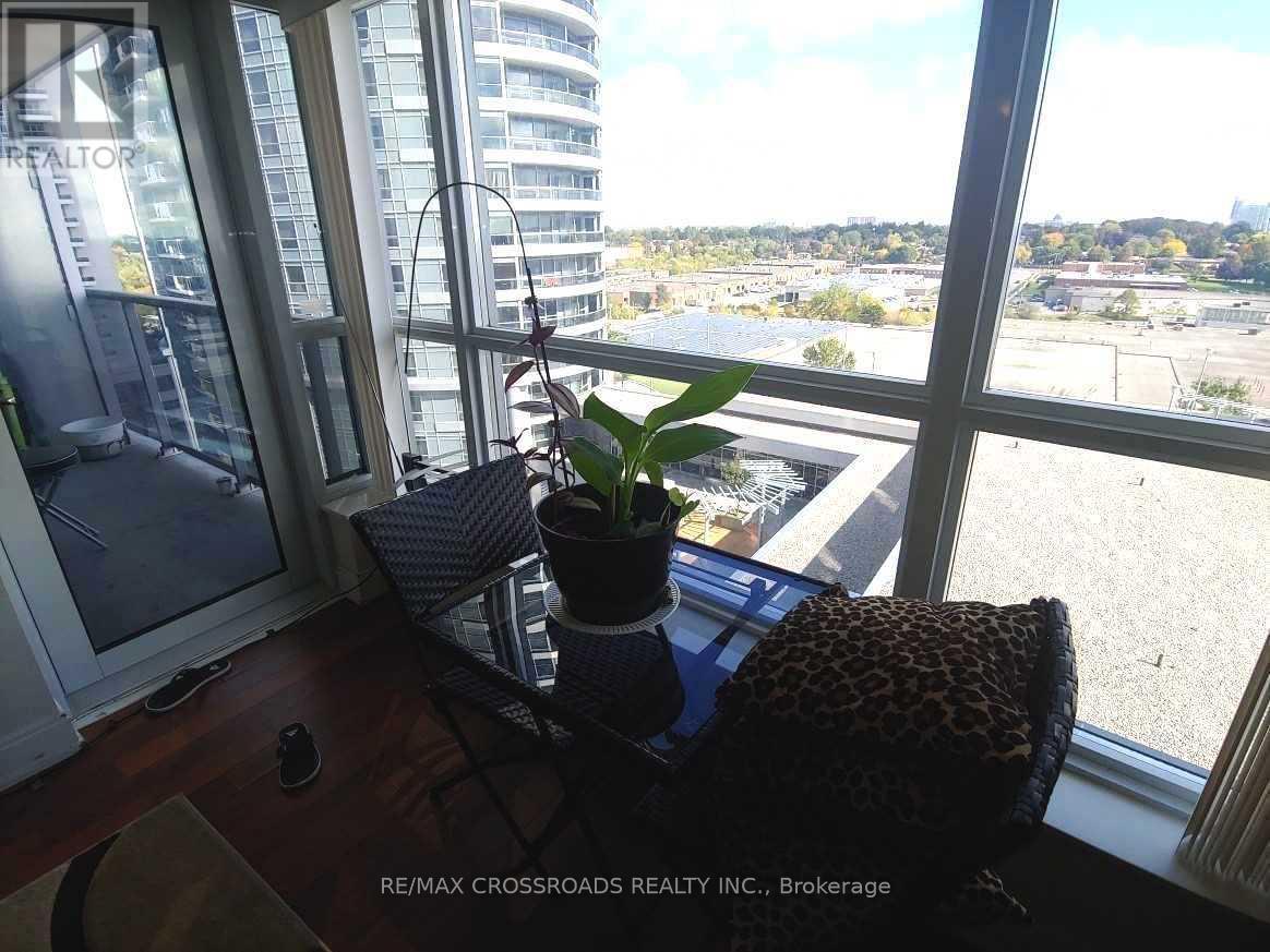 Photo 1 of 1001 125 Village Green Square, Toronto ON
