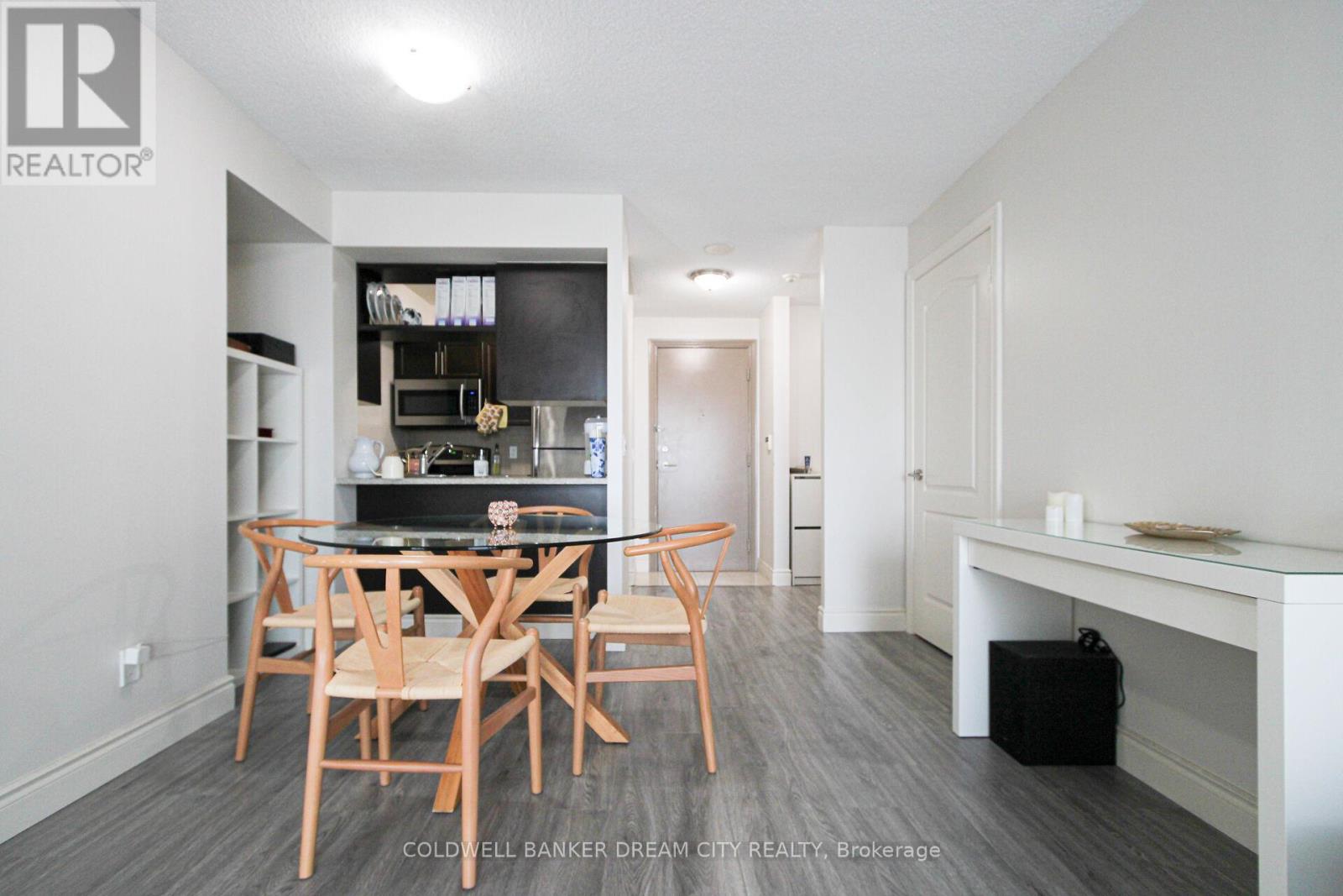 Photo 11 of 1106 60 Town Centre Court, Toronto ON