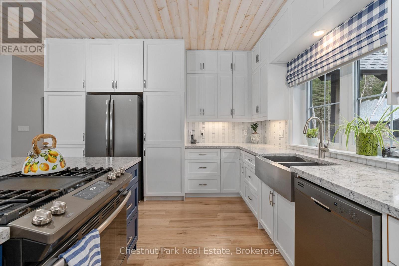 Photo 3 of 86 Bowyer Road, Huntsville ON