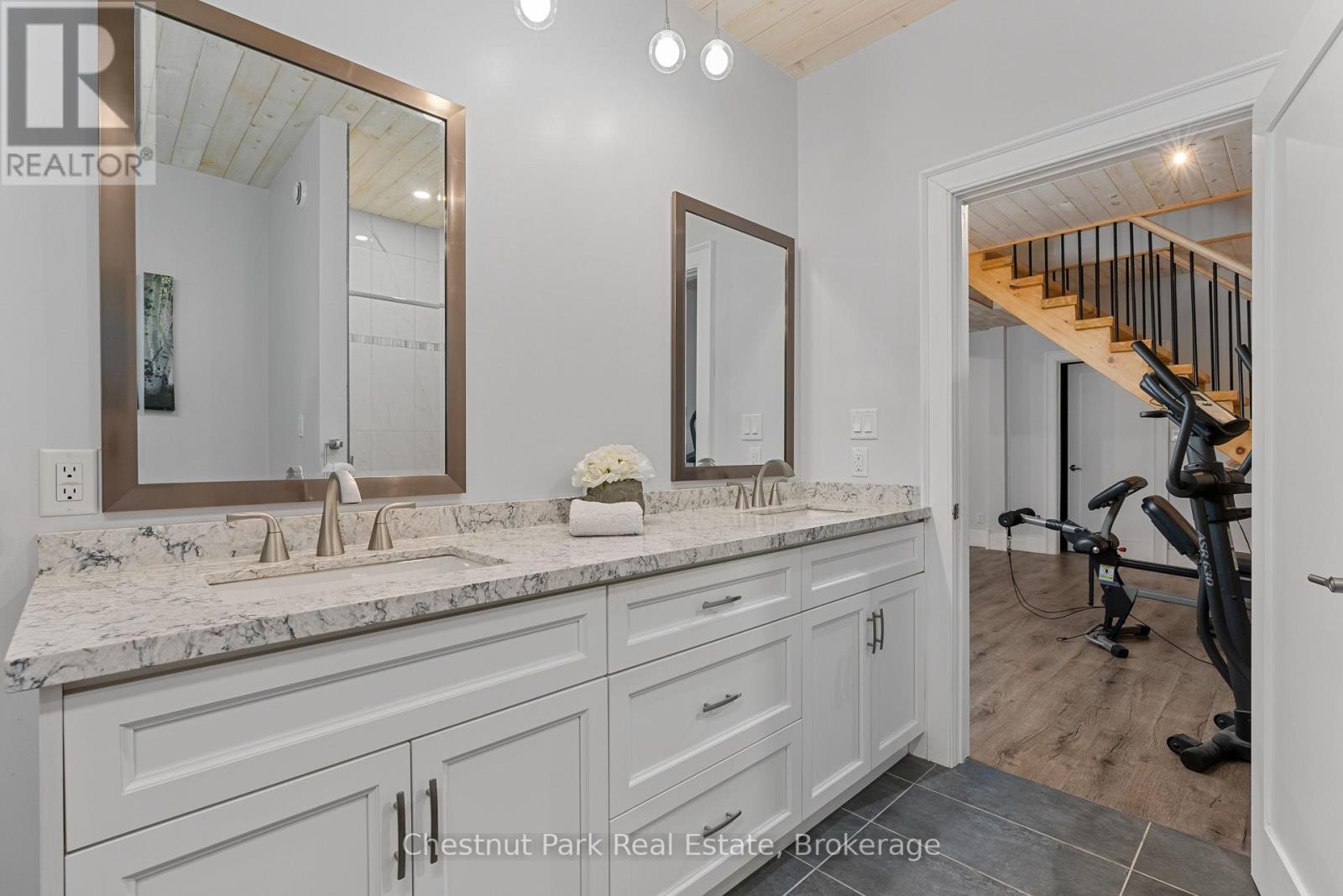 Photo 12 of 86 Bowyer Road, Huntsville ON