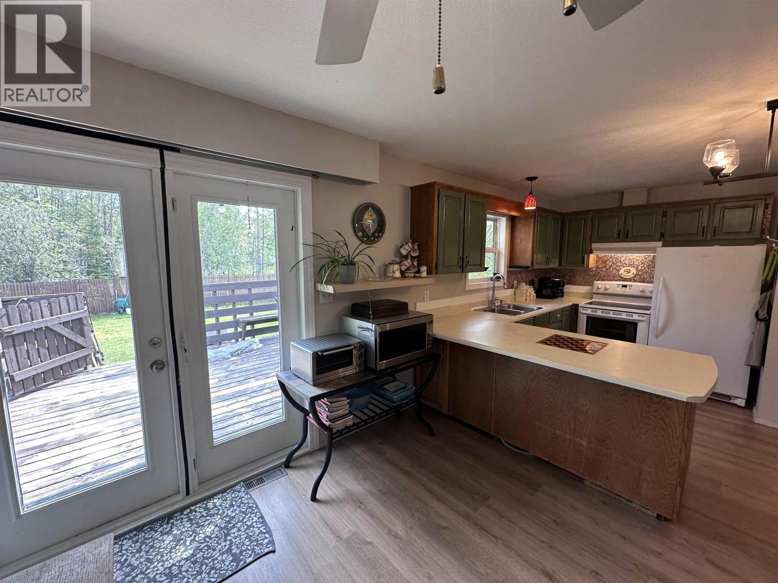 5216 TAMARACK CRESCENT, Fort Nelson