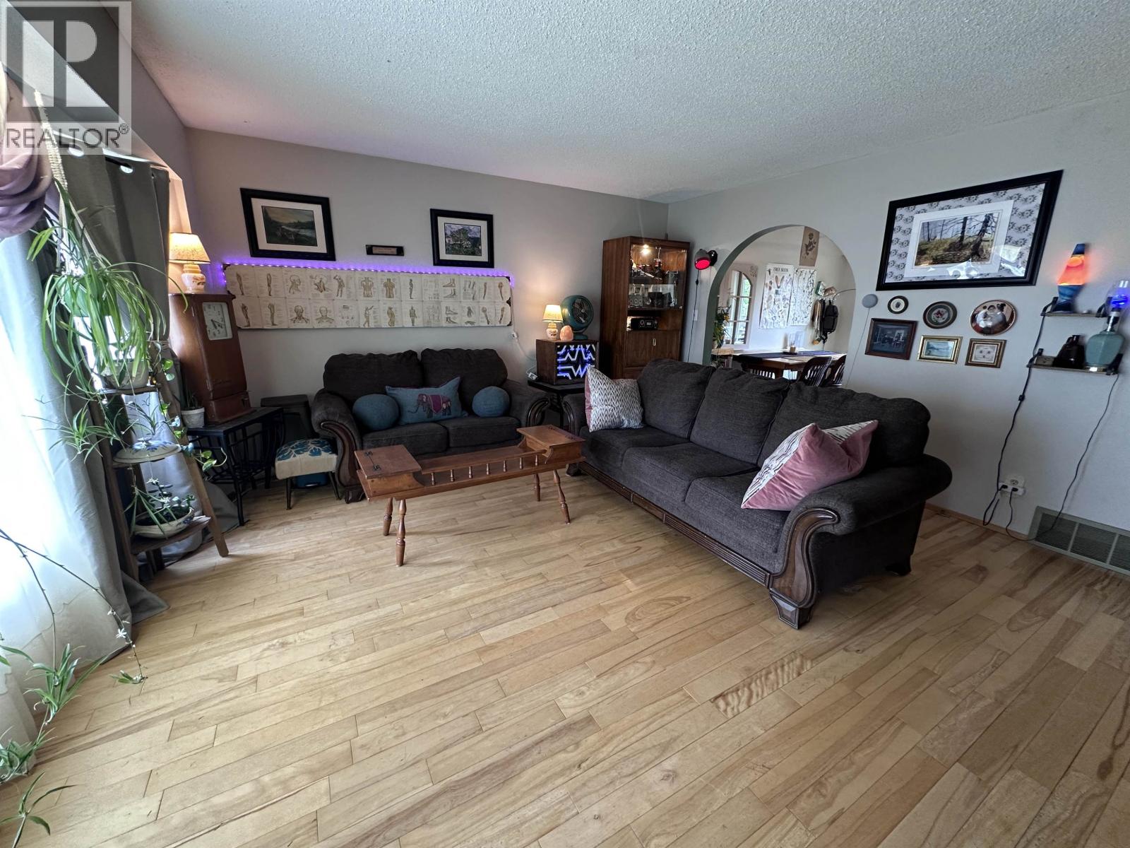 5216 TAMARACK CRESCENT, Fort Nelson