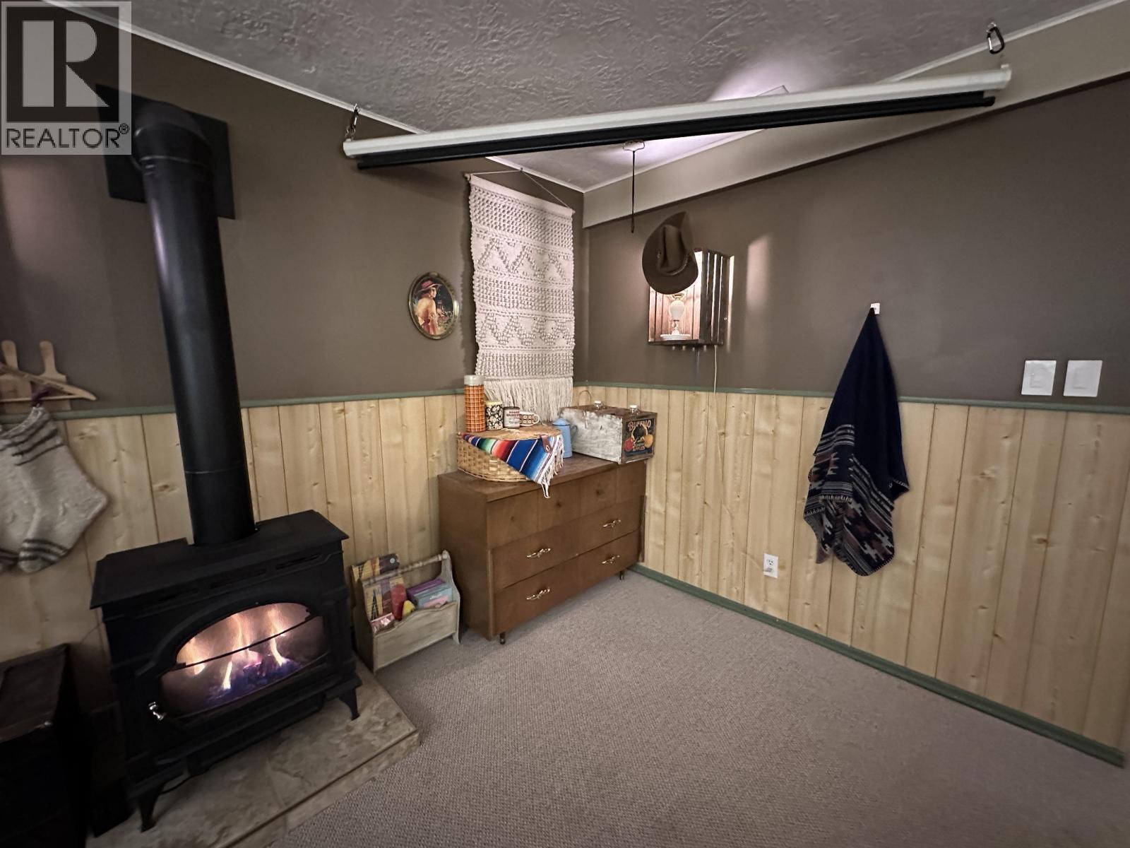 5216 TAMARACK CRESCENT, Fort Nelson