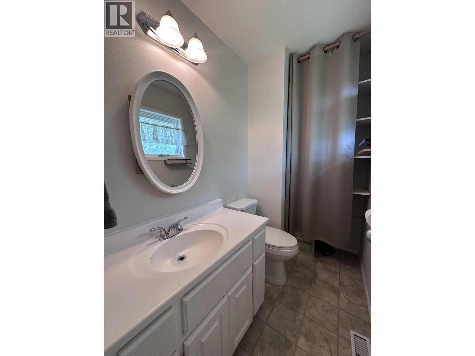 5216 TAMARACK CRESCENT, Fort Nelson