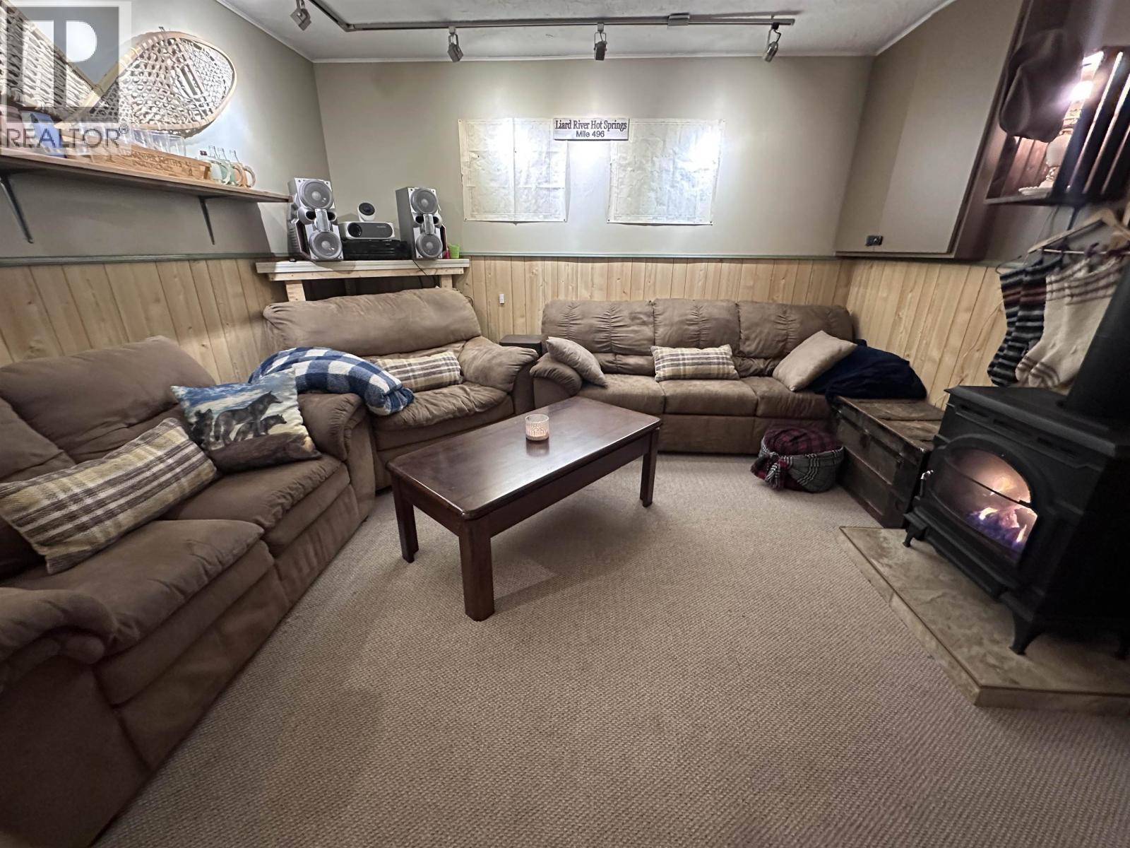 5216 TAMARACK CRESCENT, Fort Nelson