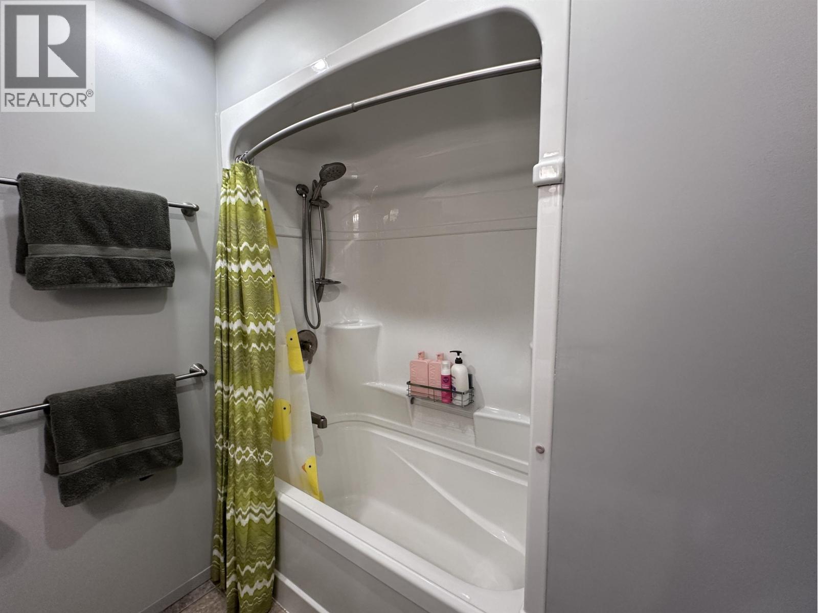 5216 TAMARACK CRESCENT, Fort Nelson