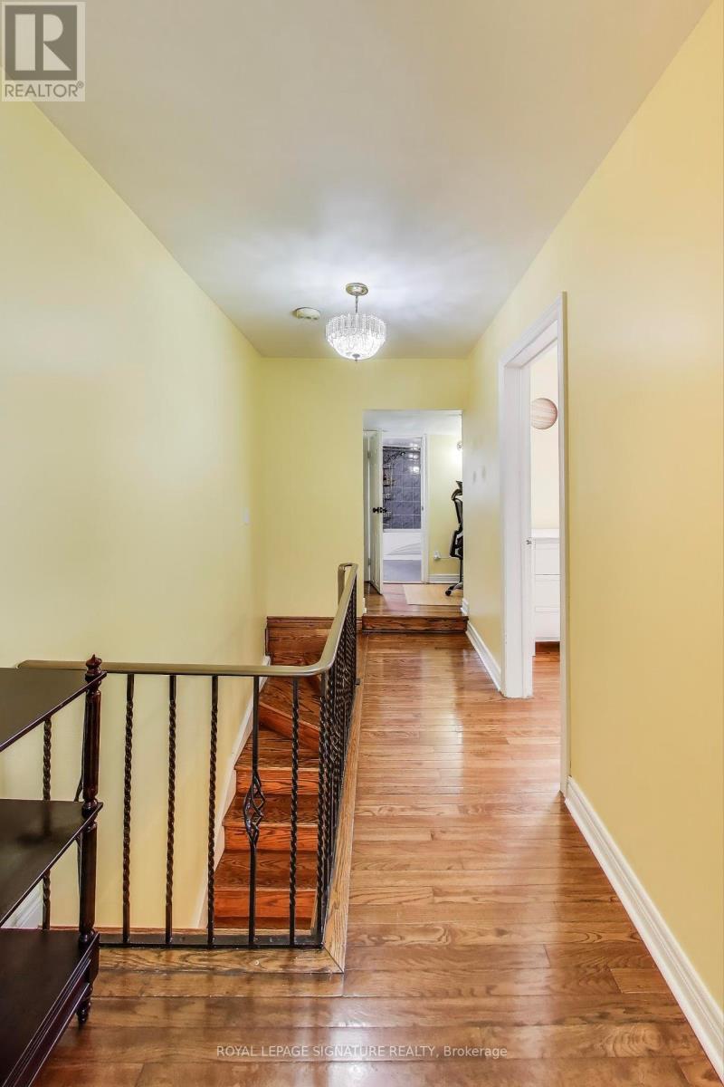 Photo 36 of 9 Somerset Avenue, Toronto ON