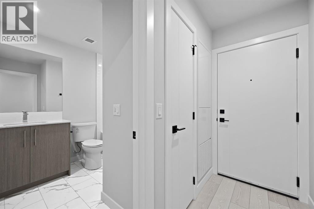Photo 10 of 209 110 18 A Street Nw, Calgary AB