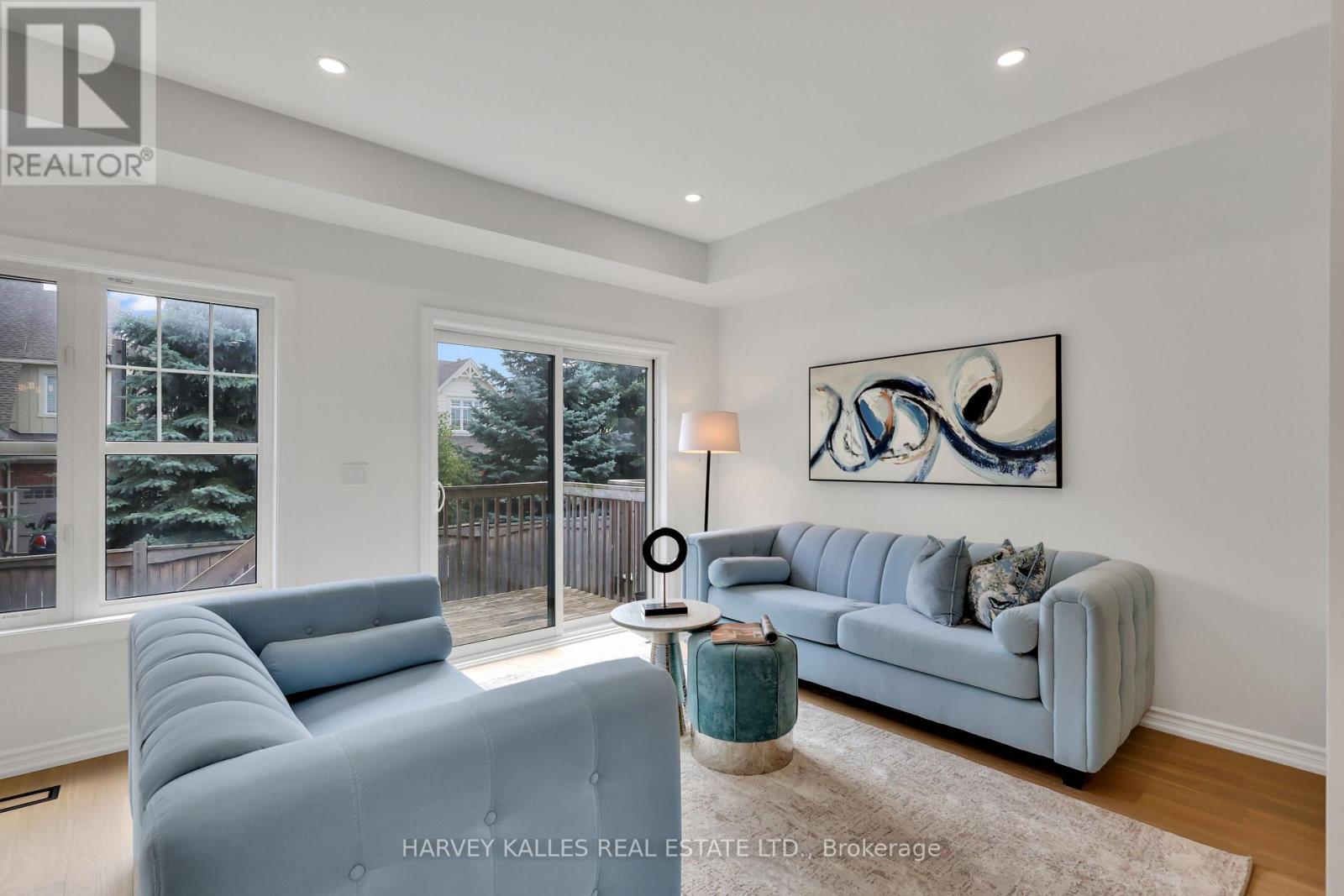 Photo 15 of 170 Boadway Crescent, Whitchurchstouffville ON