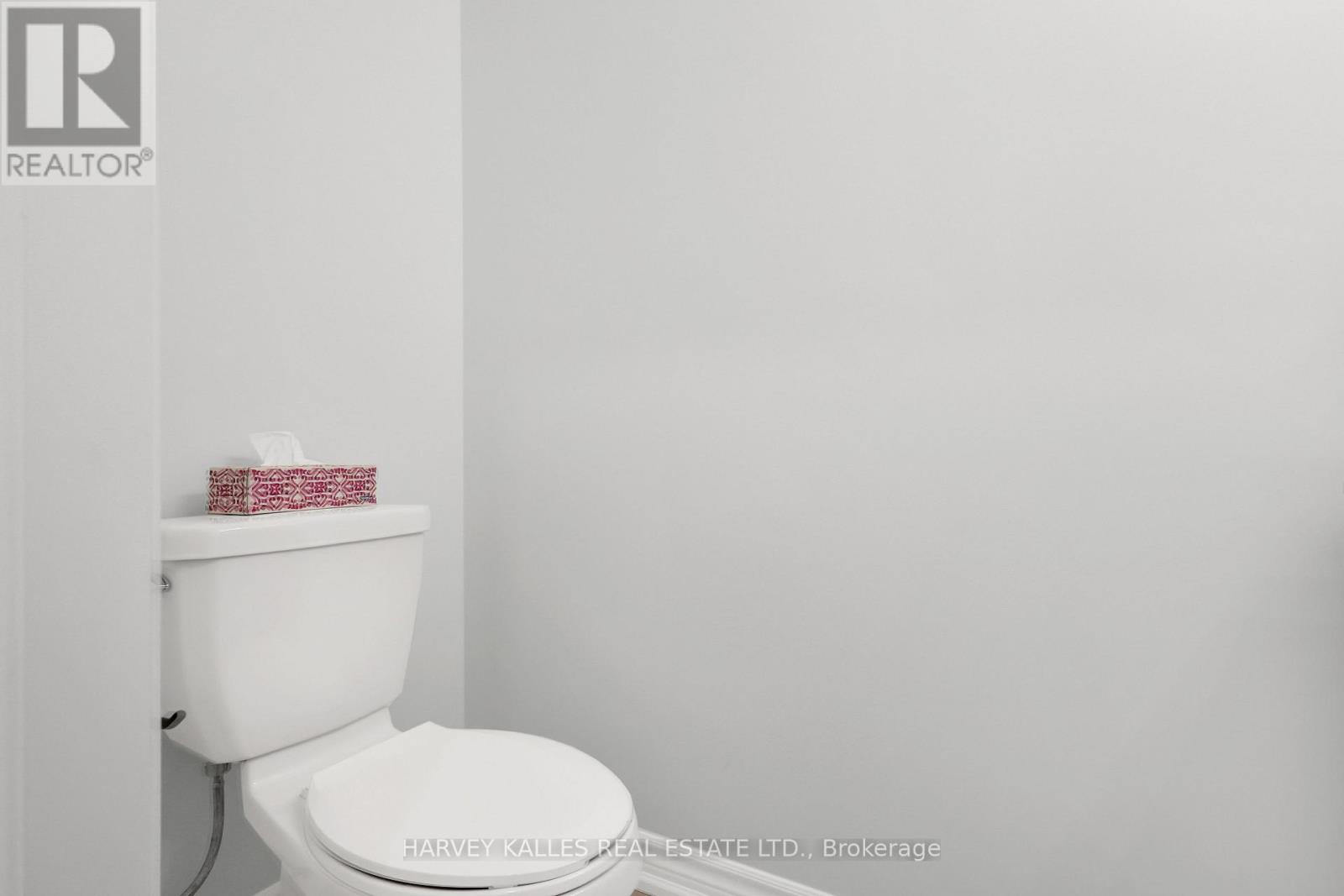 Photo 23 of 170 Boadway Crescent, Whitchurchstouffville ON