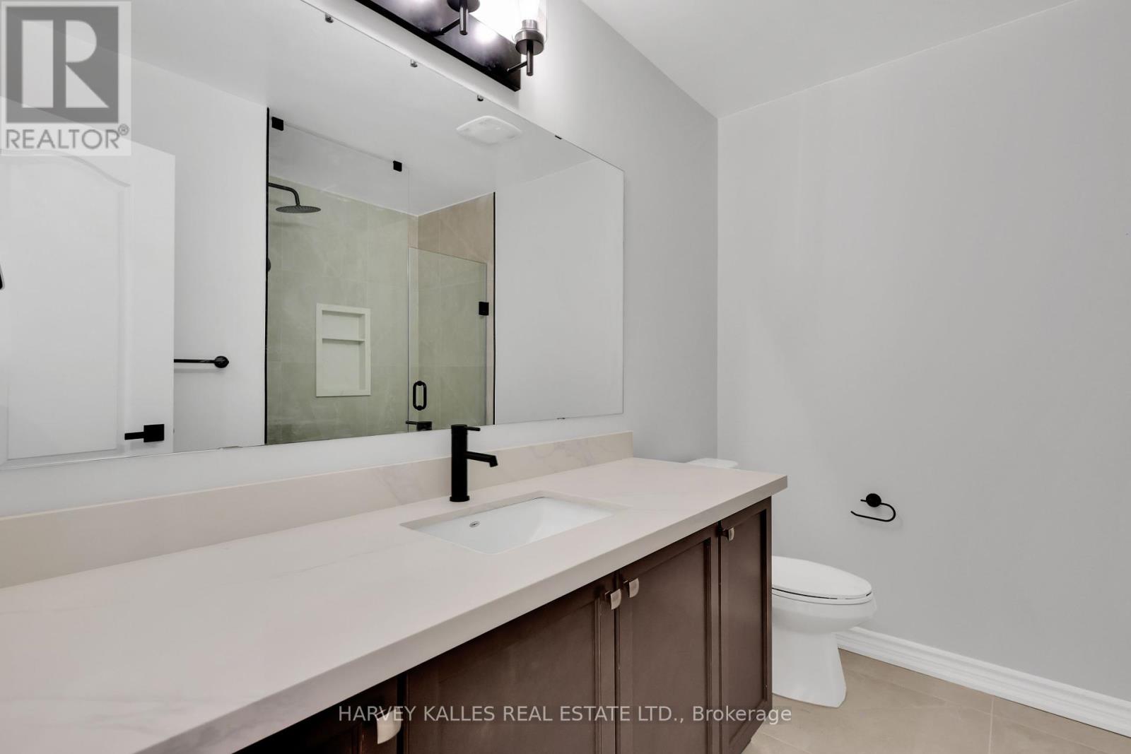 Photo 36 of 170 Boadway Crescent, Whitchurchstouffville ON