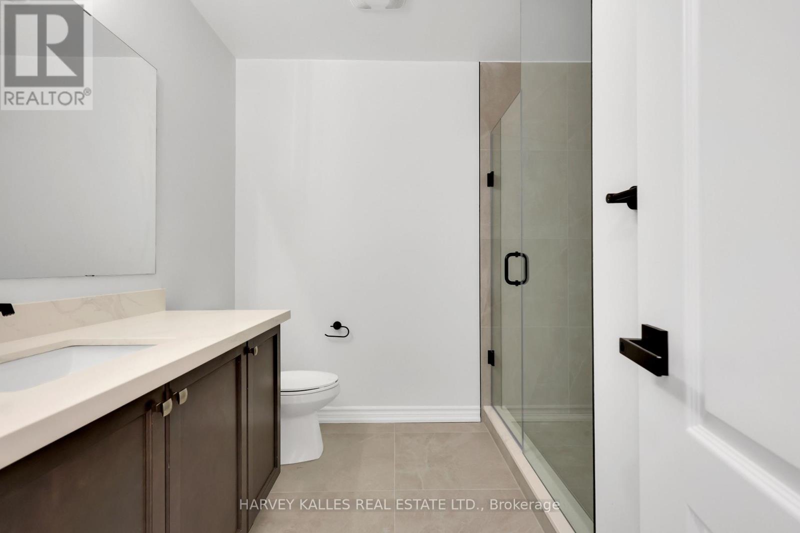 Photo 37 of 170 Boadway Crescent, Whitchurchstouffville ON