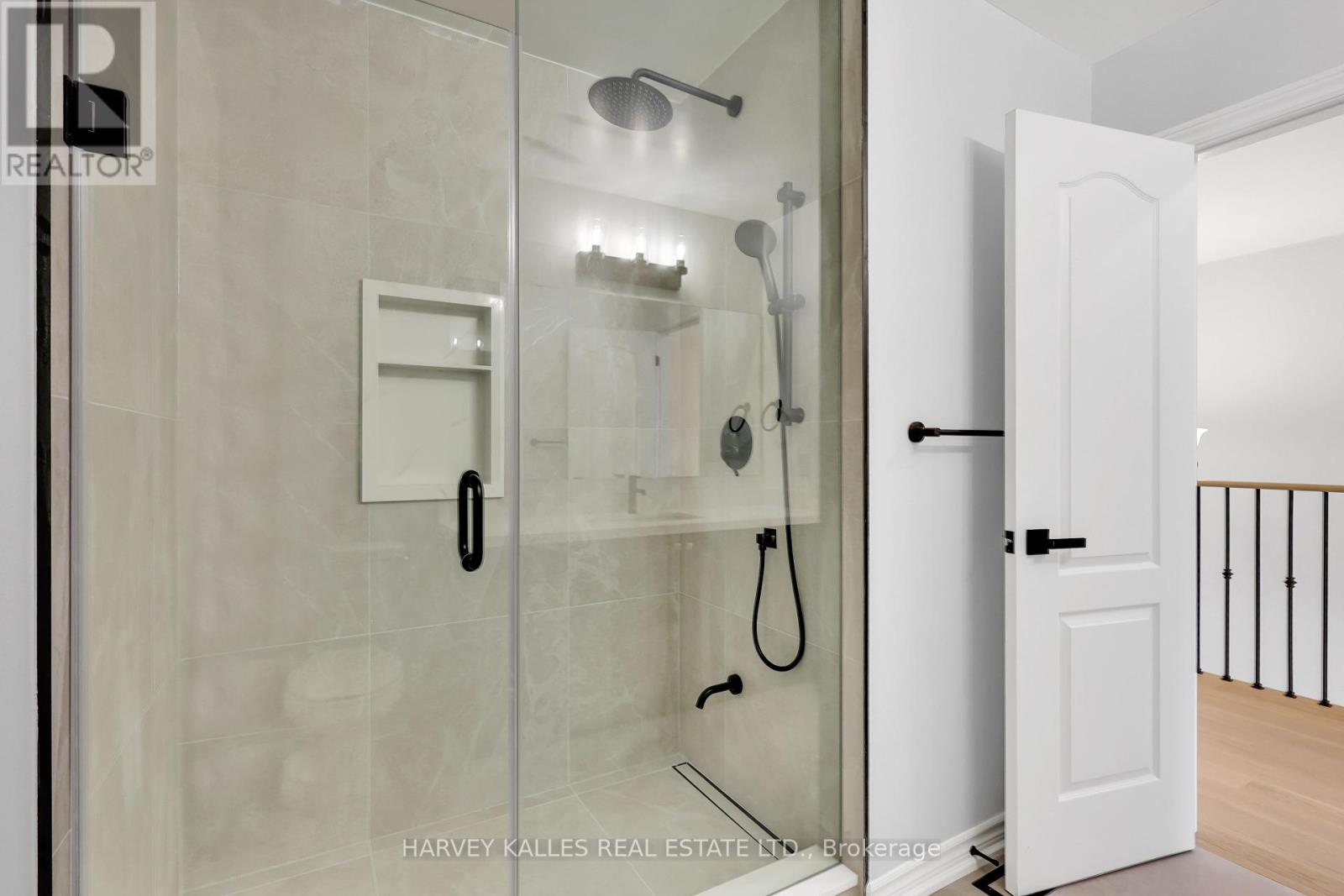 Photo 38 of 170 Boadway Crescent, Whitchurchstouffville ON