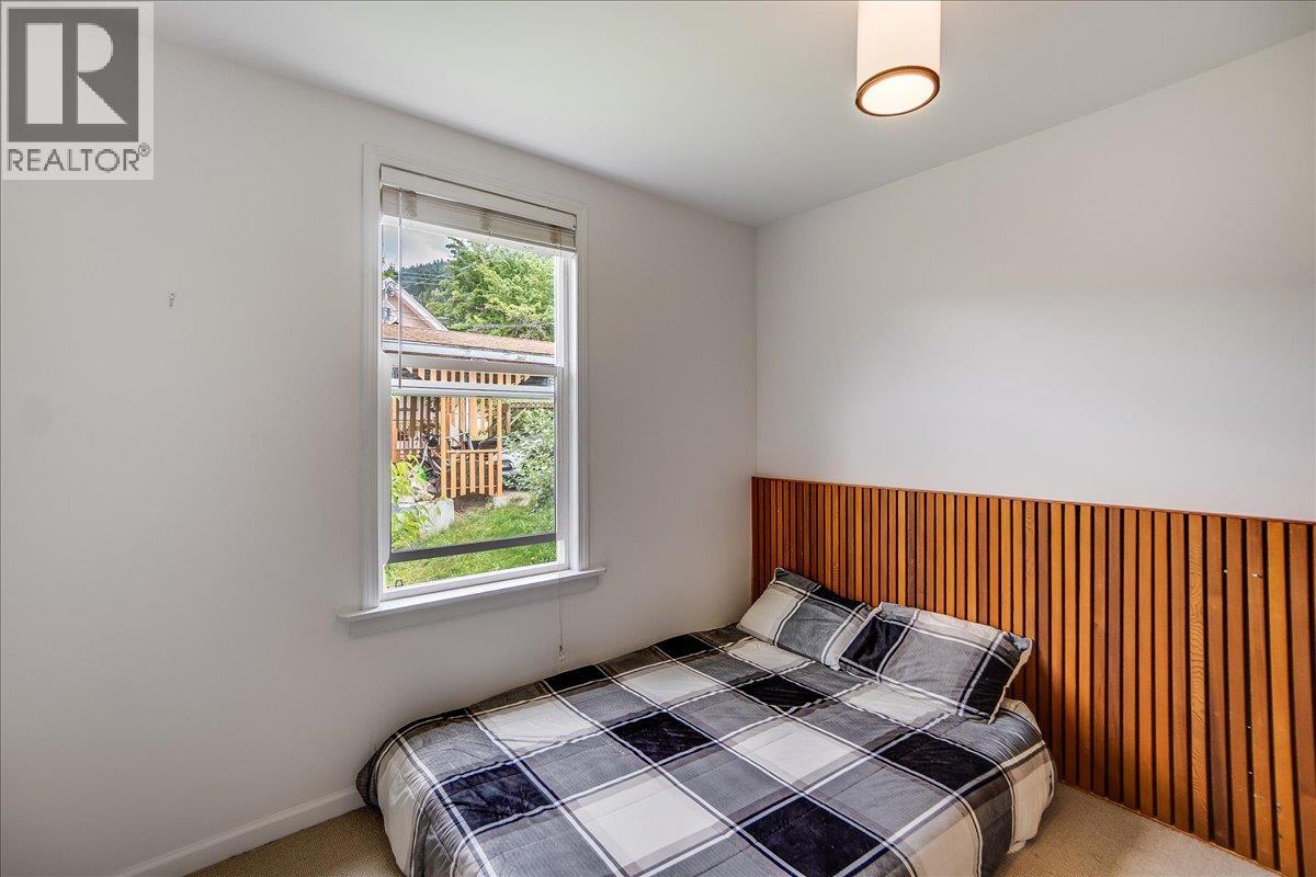 Photo 36 of 515 Gore Street, Nelson BC