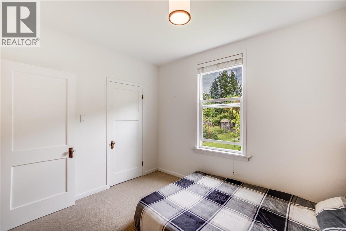 Photo 34 of 515 Gore Street, Nelson BC
