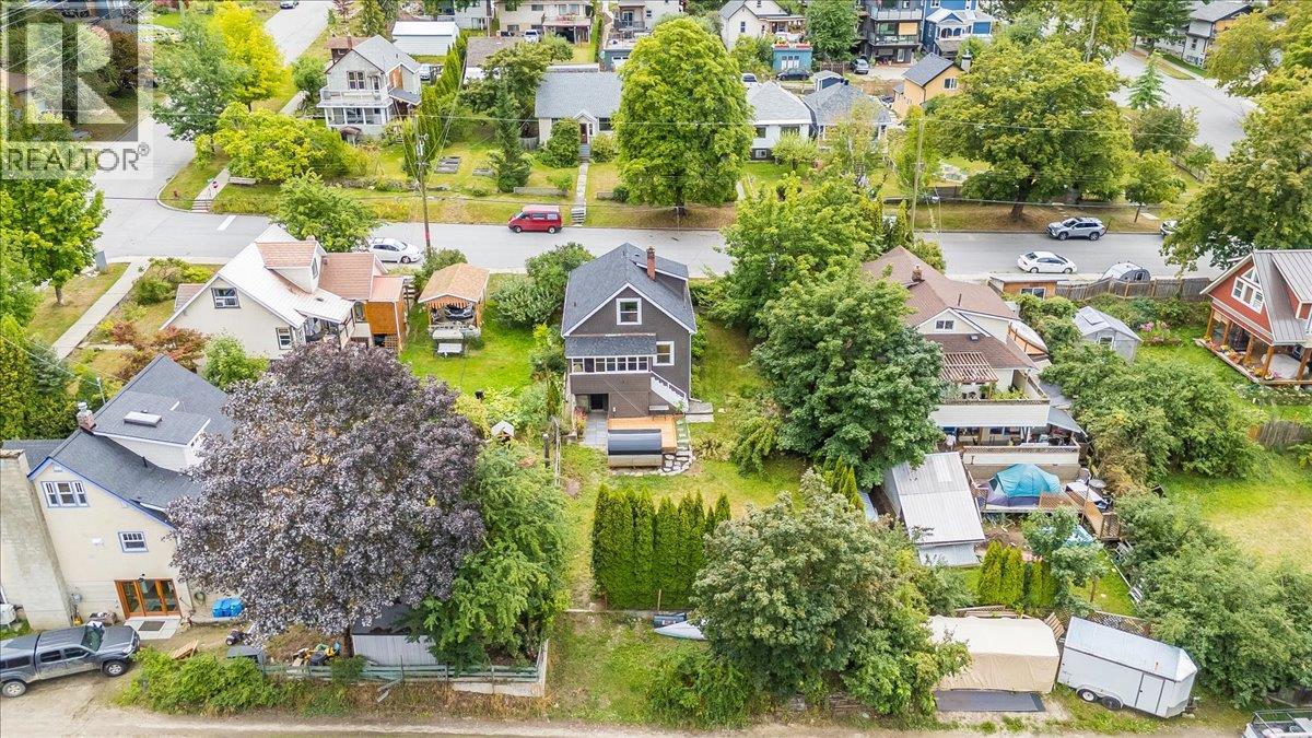 Photo 61 of 515 Gore Street, Nelson BC