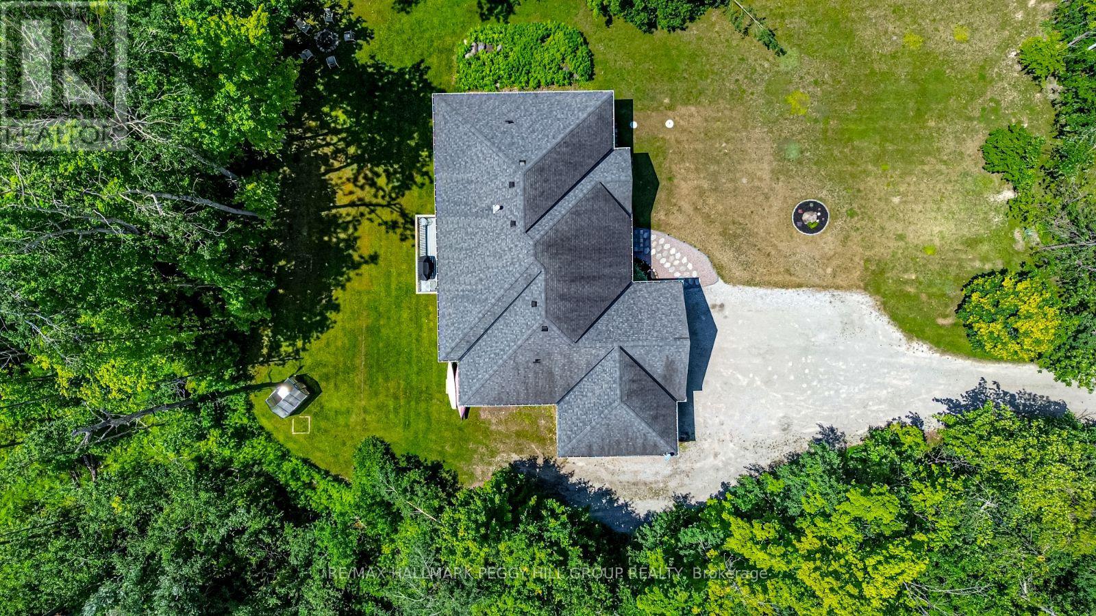 Photo 25 of 33 Springhome Road, Oromedonte ON