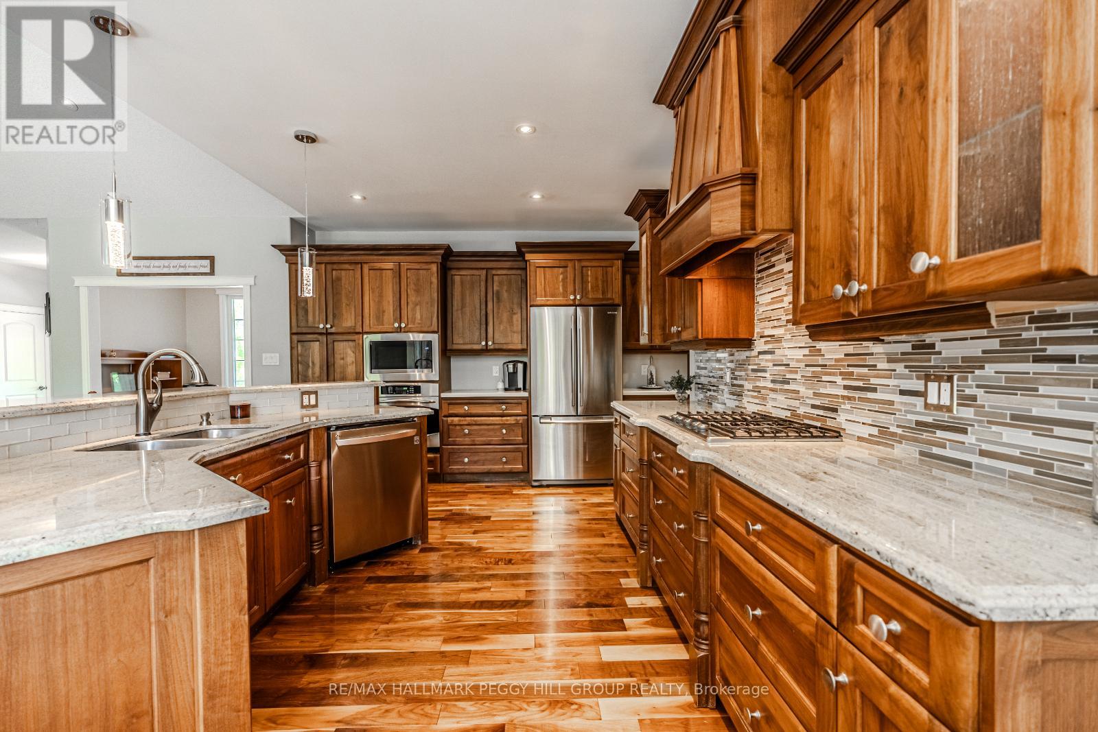 Photo 26 of 33 Springhome Road, Oromedonte ON