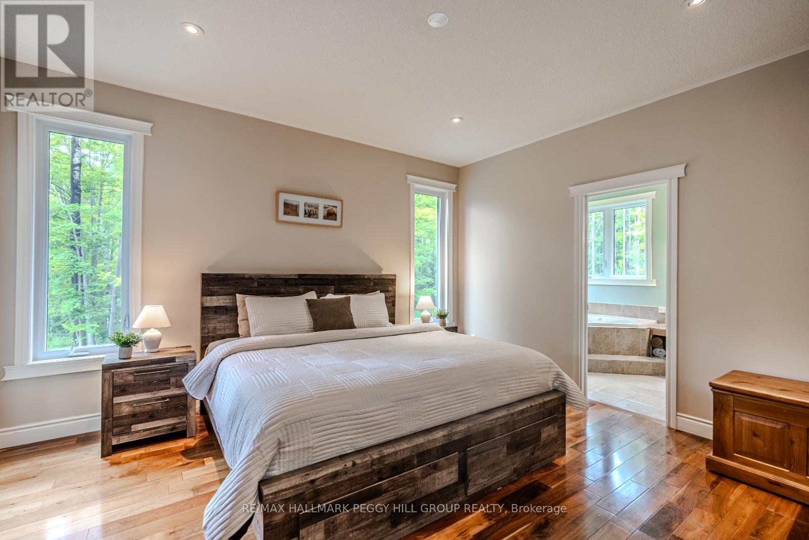 Photo 27 of 33 Springhome Road, Oromedonte ON