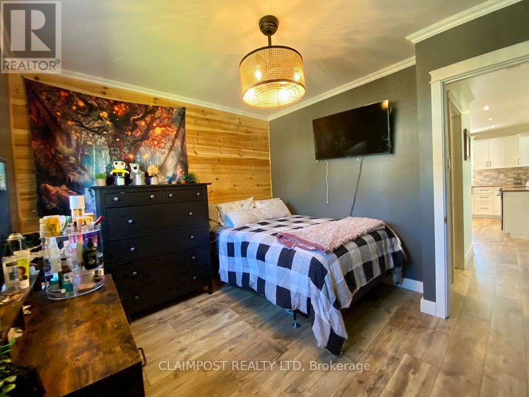 Photo 15 of 1244 Victoria Road, Iroquois Falls ON