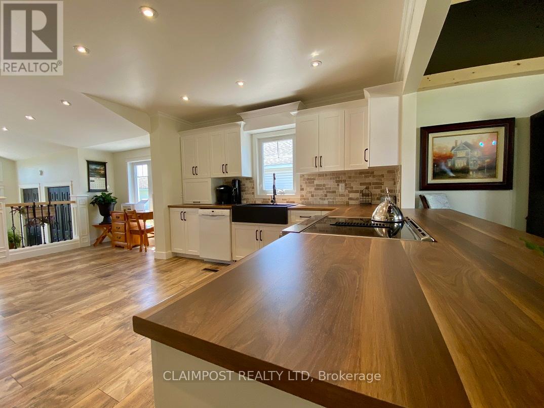 Photo 21 of 1244 Victoria Road, Iroquois Falls ON