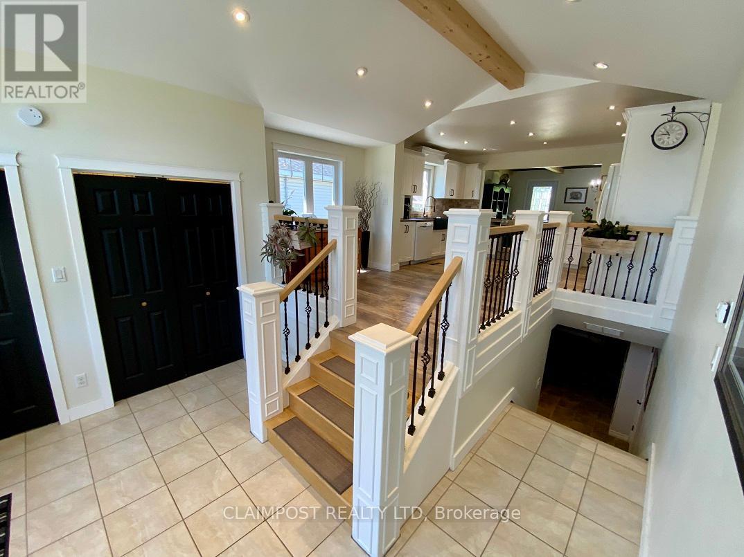 Photo 18 of 1244 Victoria Road, Iroquois Falls ON