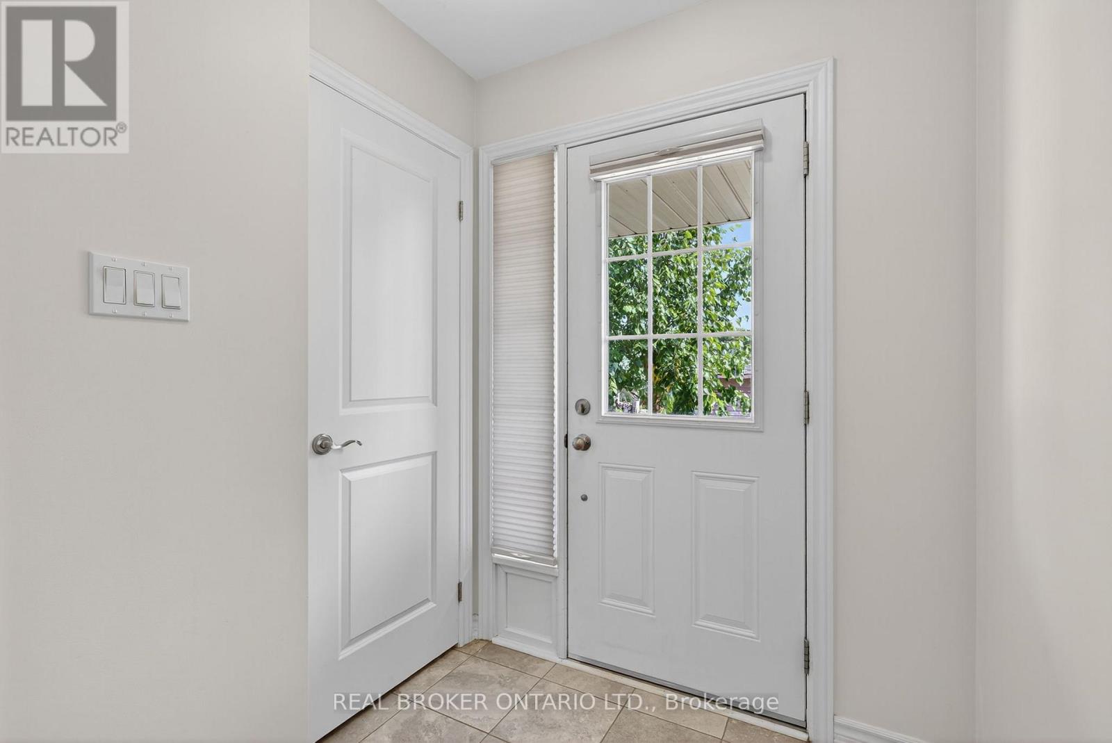 Photo 4 of 3 31 Townline, Orangeville ON