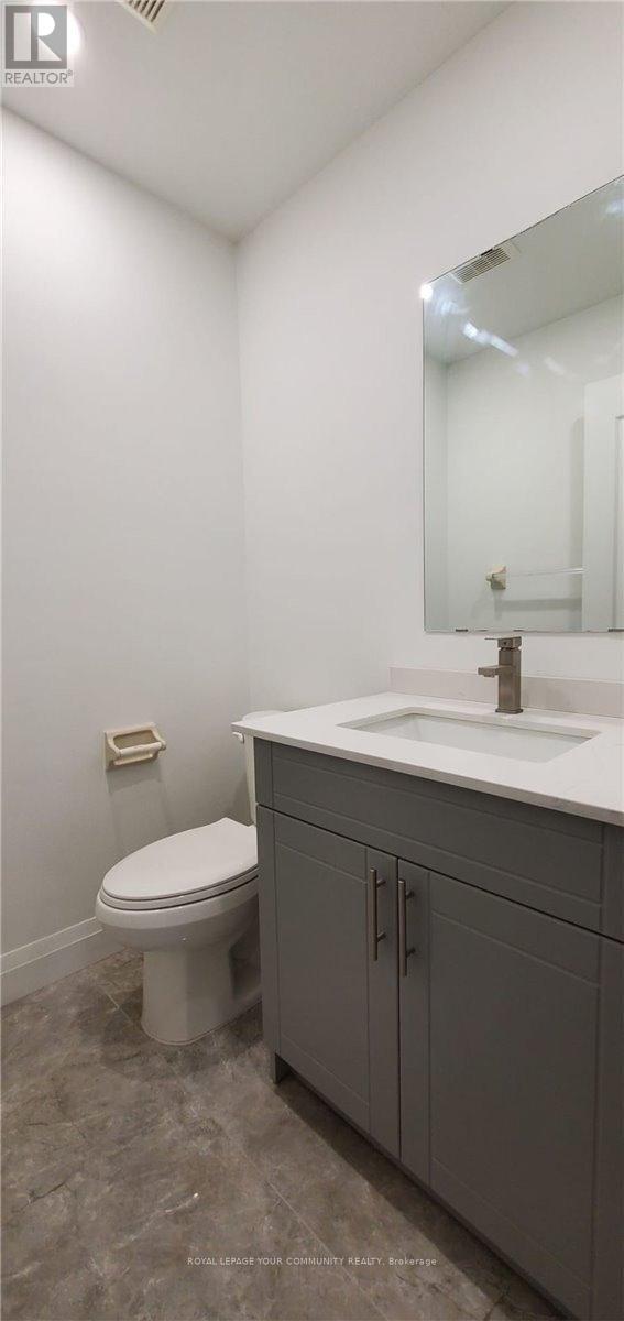 Photo 2 of 5058 Oscar Peterson Boulevard E, Mississauga ON