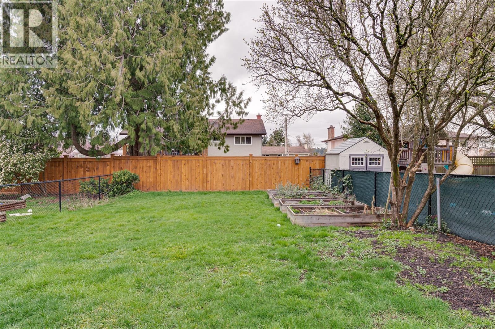 Photo 11 of 2031 2033 Melville Dr, Sidney BC