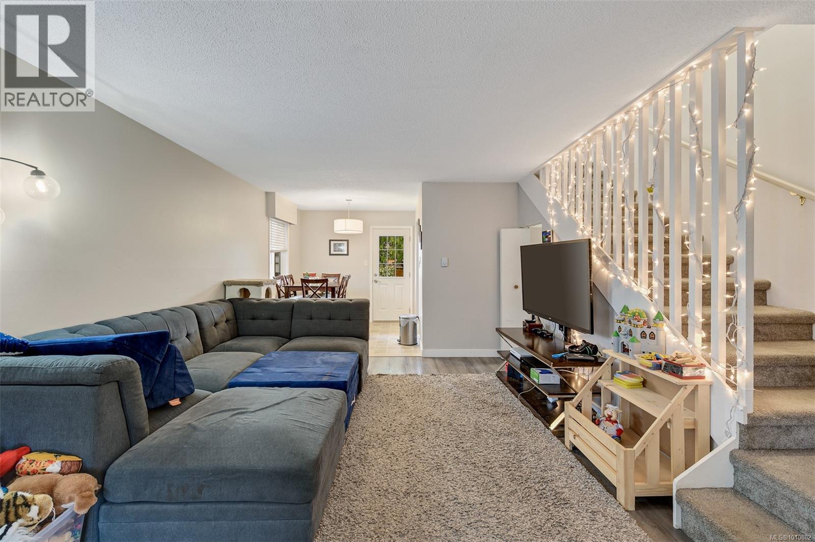 Photo 35 of 2031 2033 Melville Dr, Sidney BC