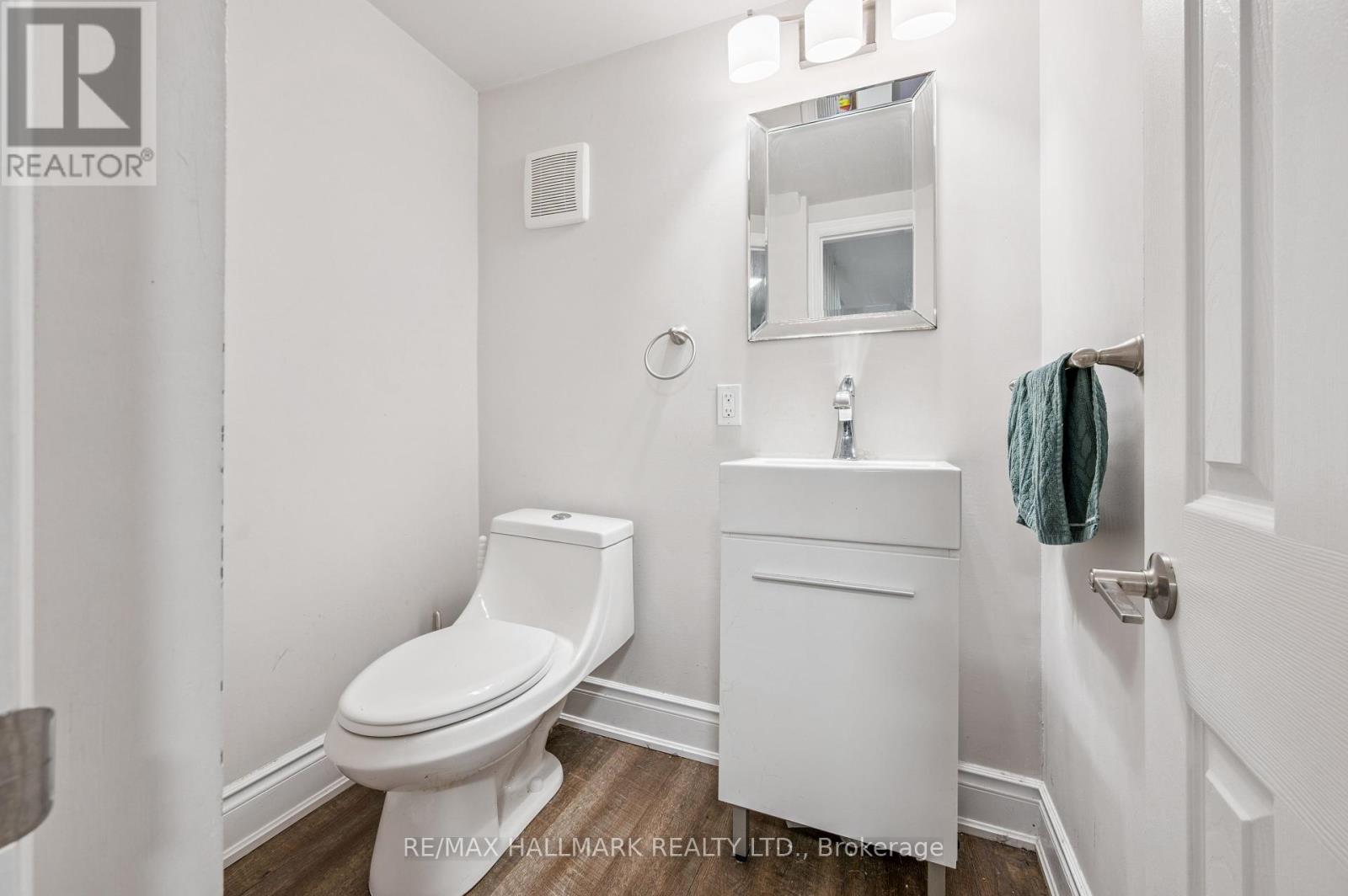 Photo 24 of 25 288 Westcourt Place, Waterloo ON