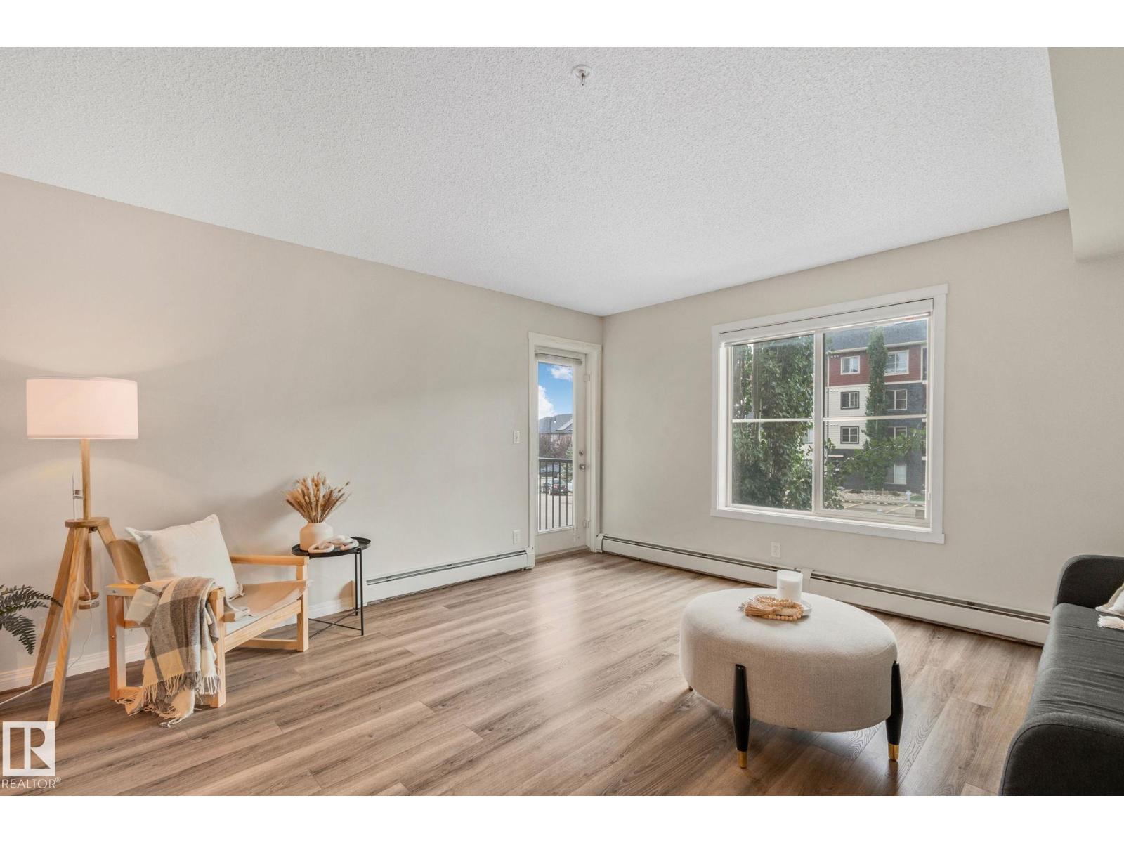 Photo 39 of 210 5804 Mullen Pl Nw, Edmonton AB