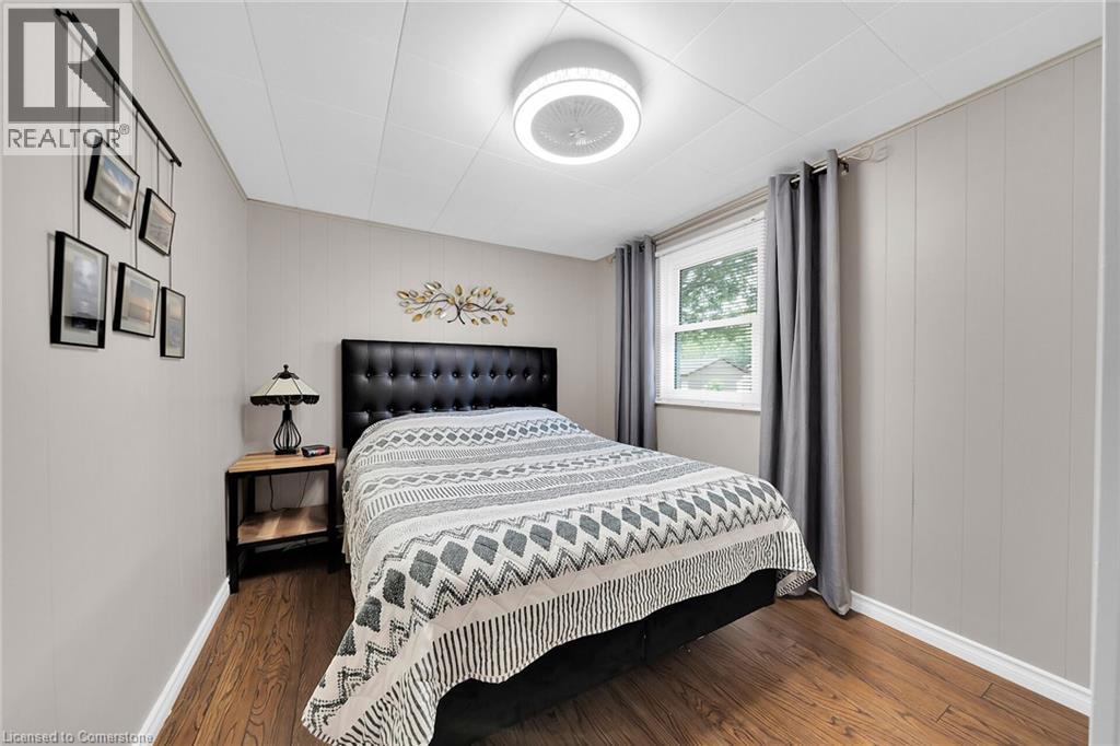 Photo 5 of 42 Erieview Lane, Selkirk ON