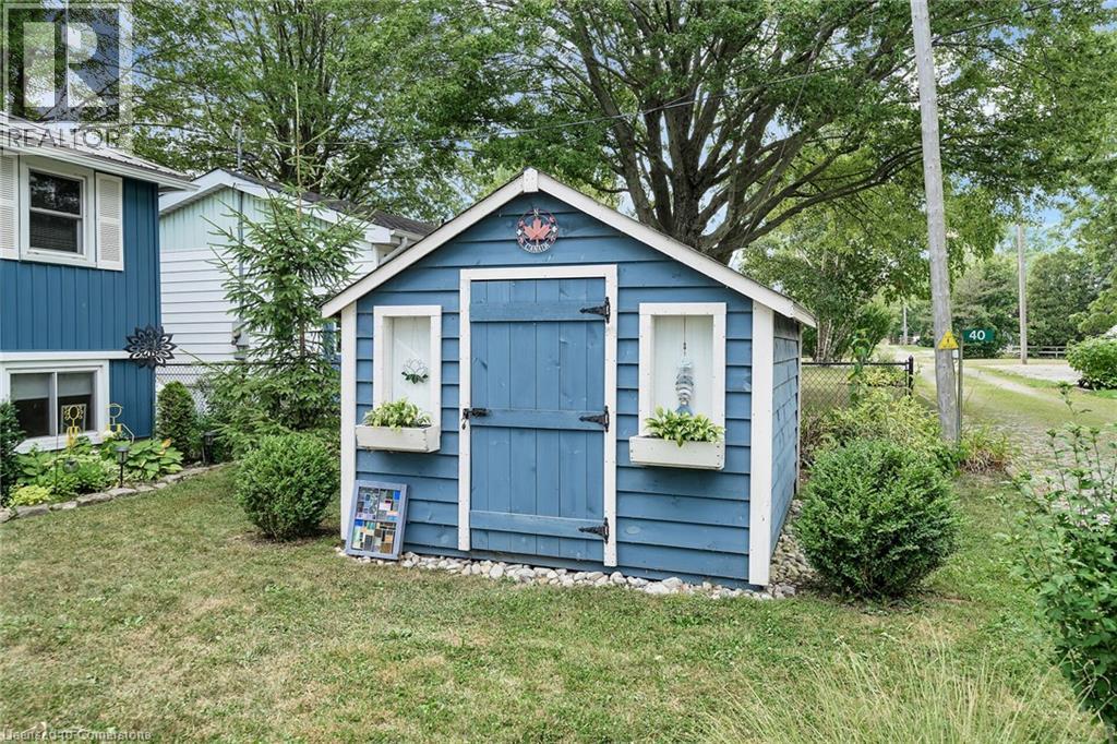 Photo 13 of 42 Erieview Lane, Selkirk ON