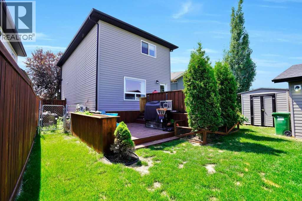 Photo 34 of 136 Oswald Close, Red Deer AB