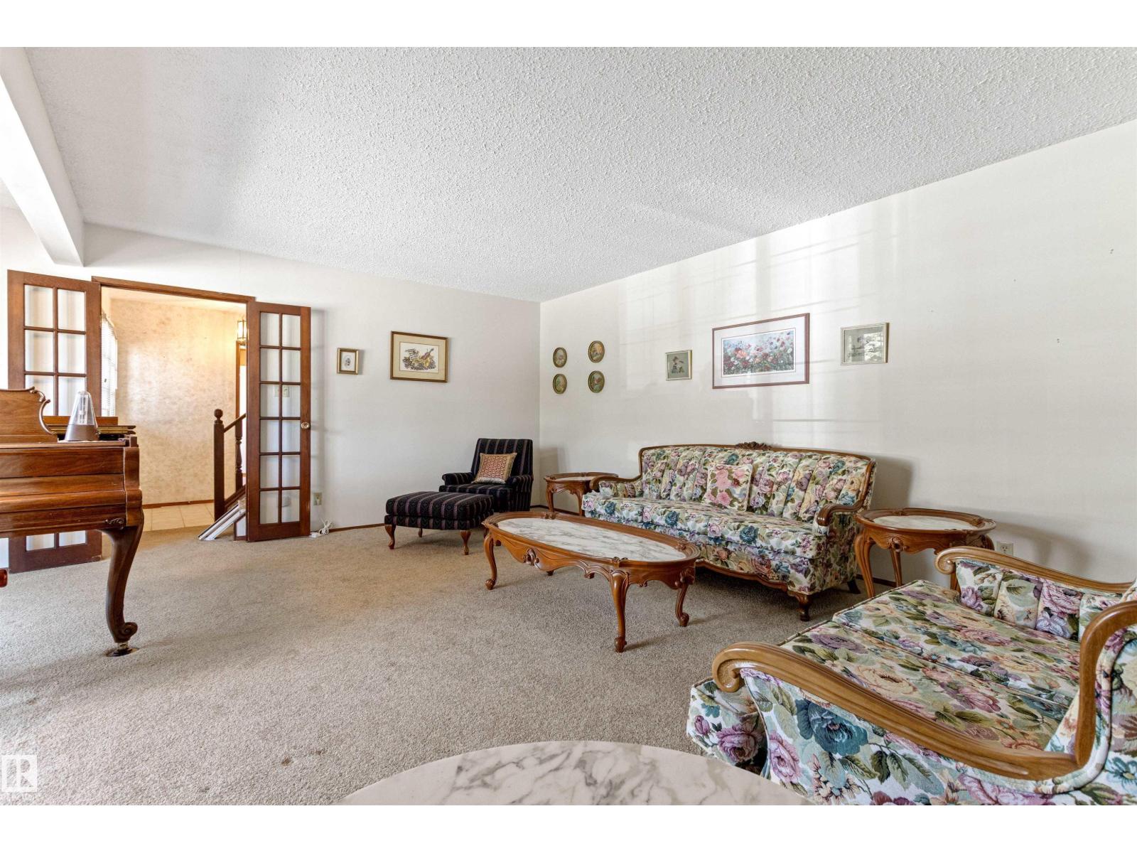 Photo 73 of 186 Willow Wy Nw, Edmonton AB